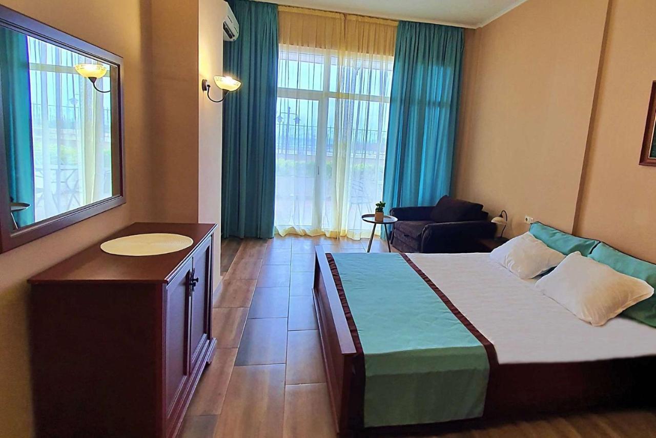 Festa Pomorie Resort Luaran gambar