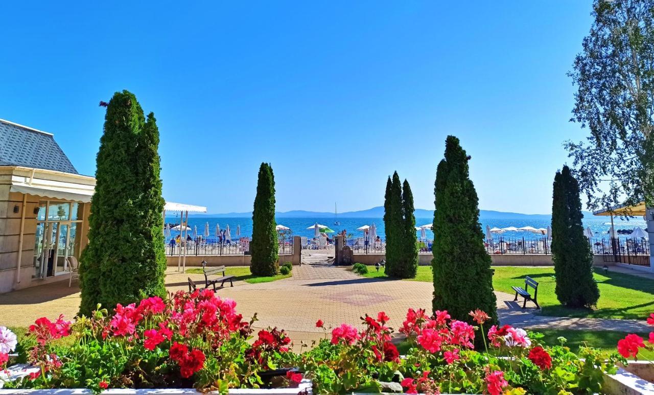 Festa Pomorie Resort Luaran gambar