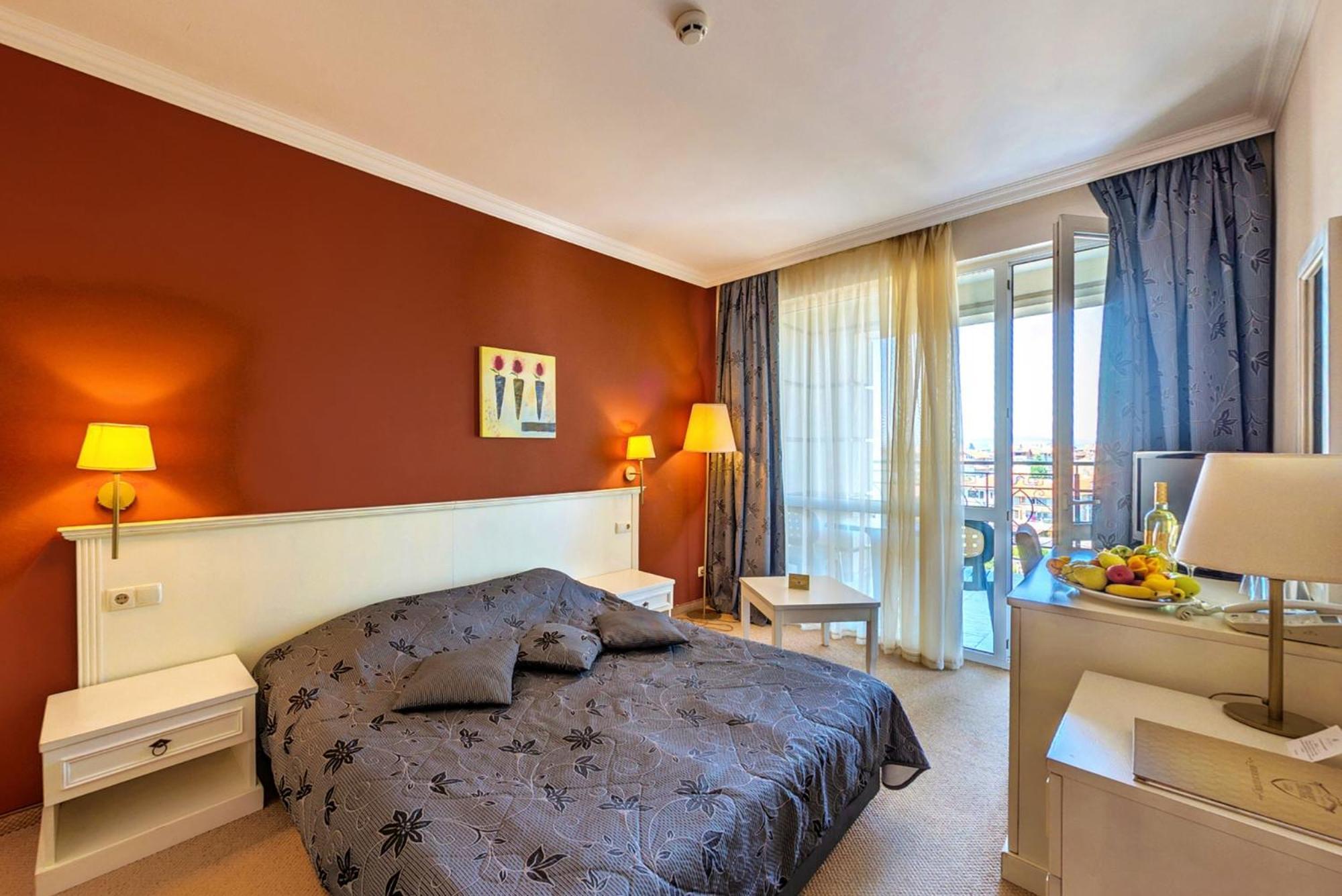 Festa Pomorie Resort Luaran gambar